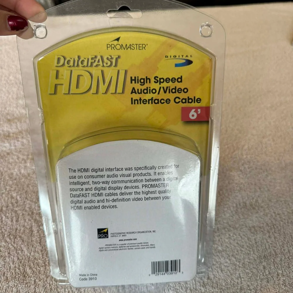 PROMASTER HDMI to Mini HDMI Cable 6' Black Yellow